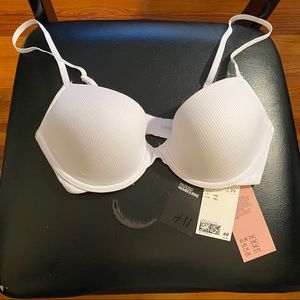 2 Bras NWT!
